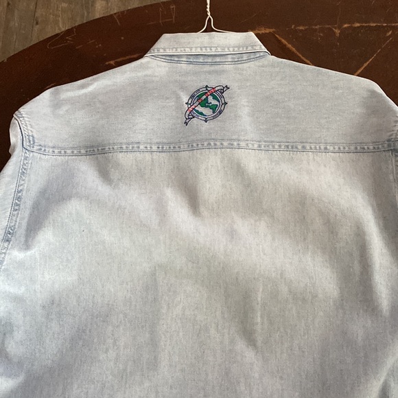 Hard Rock Memphis Vintage Oxford Denim Shirt. - Picture 2 of 3